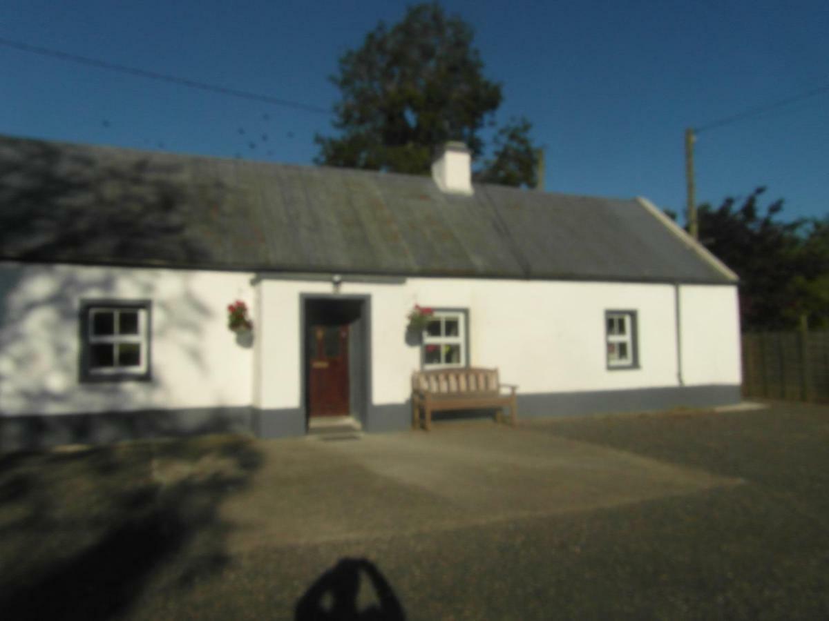 Country Cottage Portarlington Exteriör bild